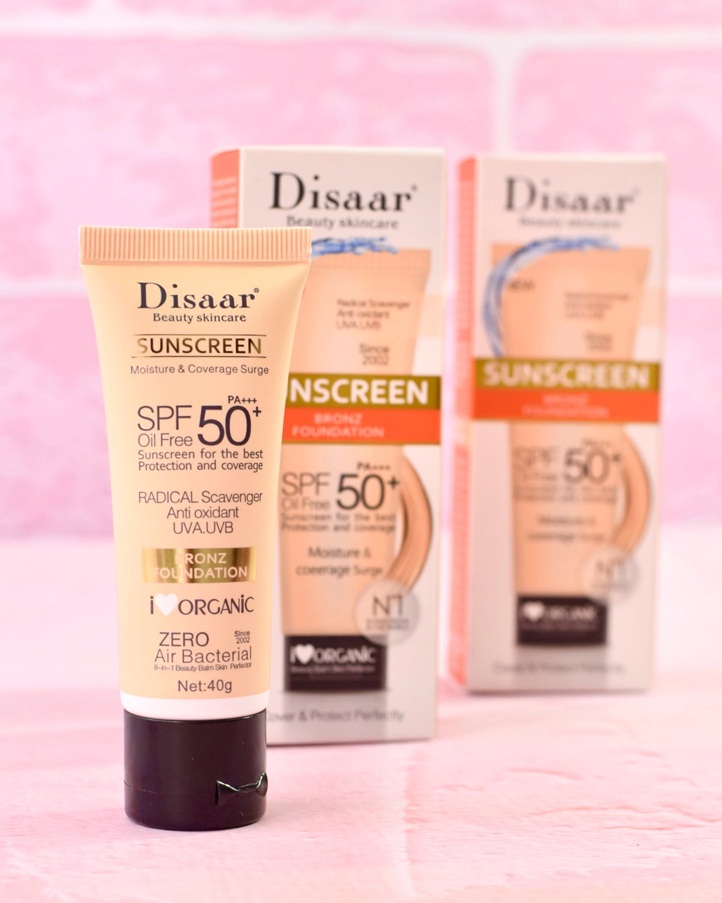 Protector solar con color Disaar DS313 defensa UV y tono natural