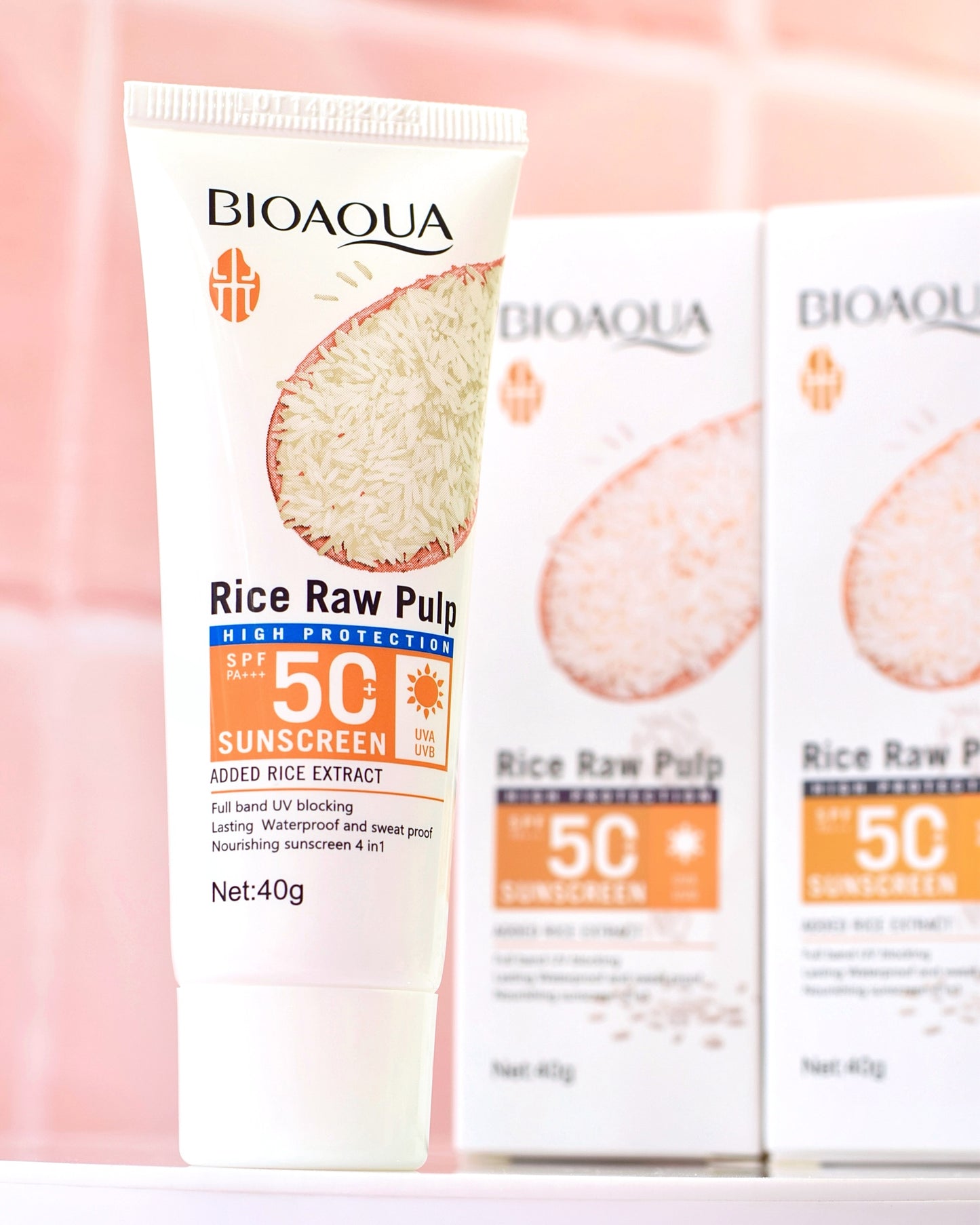 Protector solar de arroz Bioaqua protege del sol