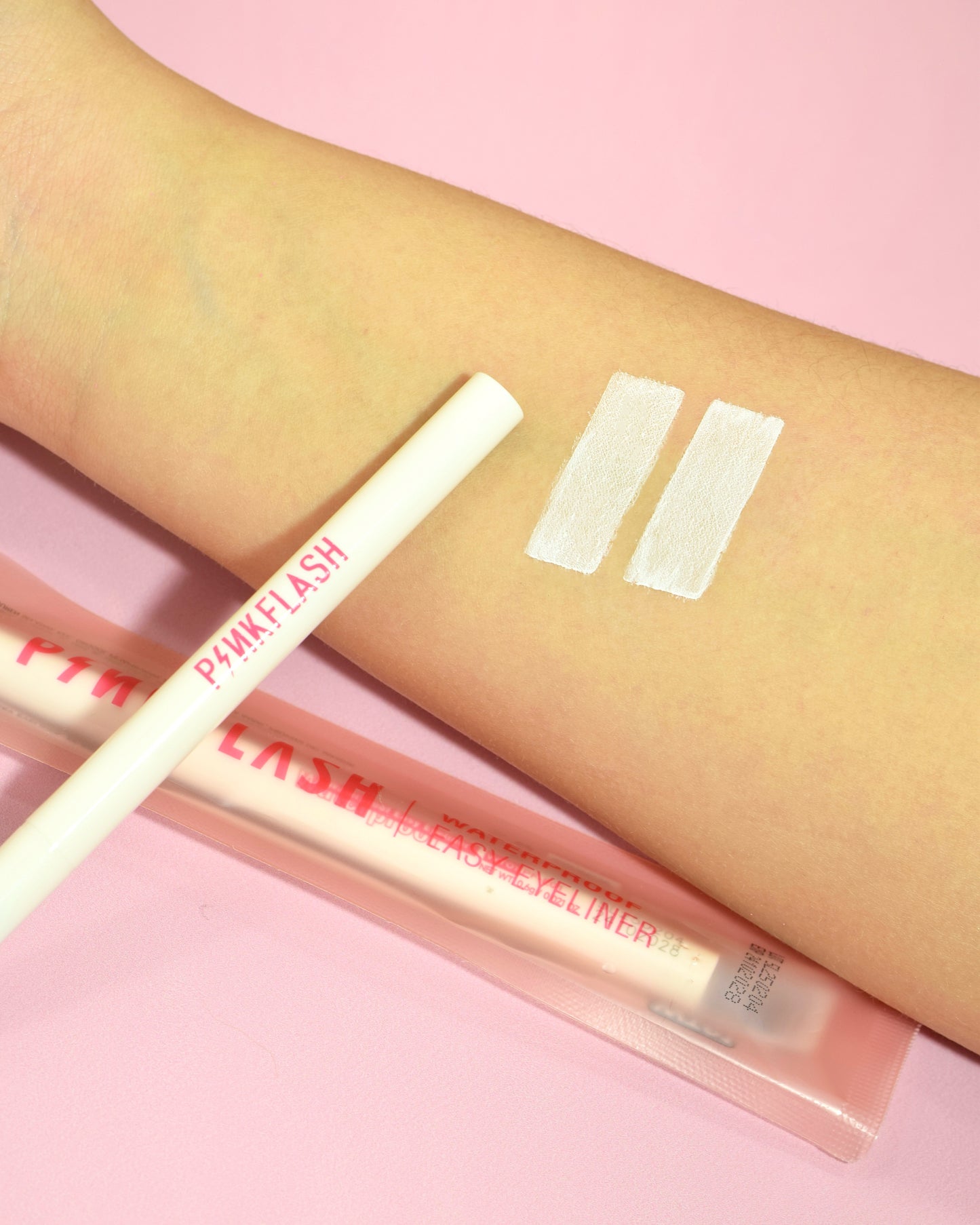 Delineador Color Party Waterproof Pink Flash Blanco