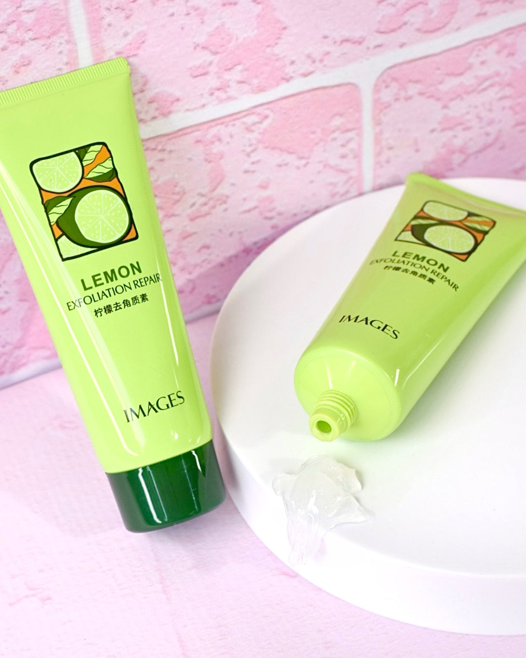 Jabón exfoliante Lemon Images suaviza e ilumina