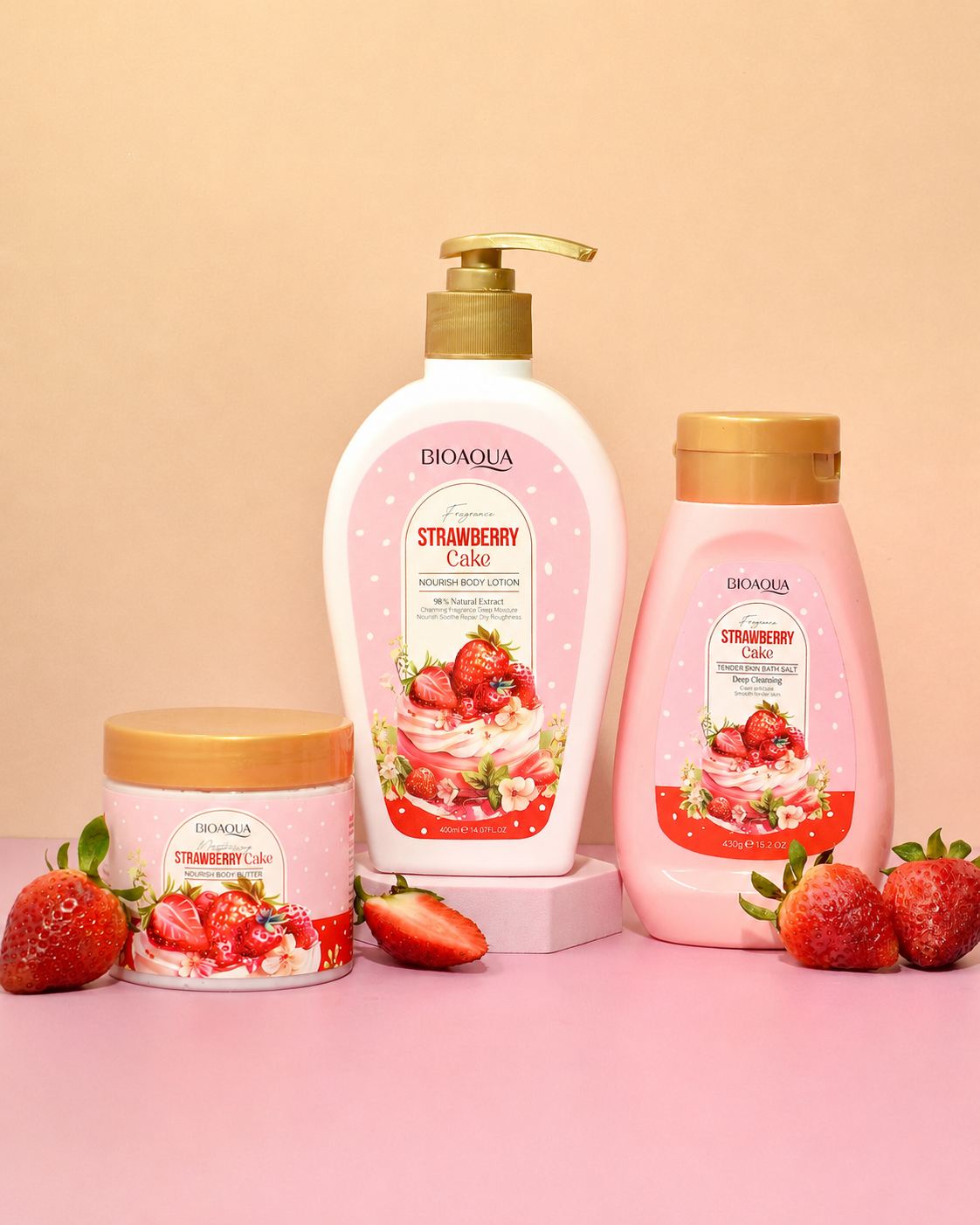 Kit Corporal Bioaqua Strawberry Cake Hidratante, Exfoliante y Suavizante