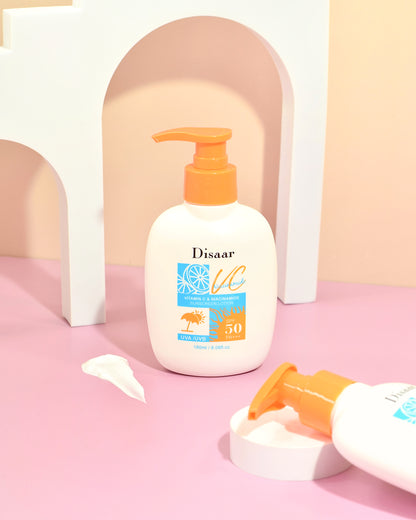Protector Solar Corporal Con Vitamina C y Niacinamida