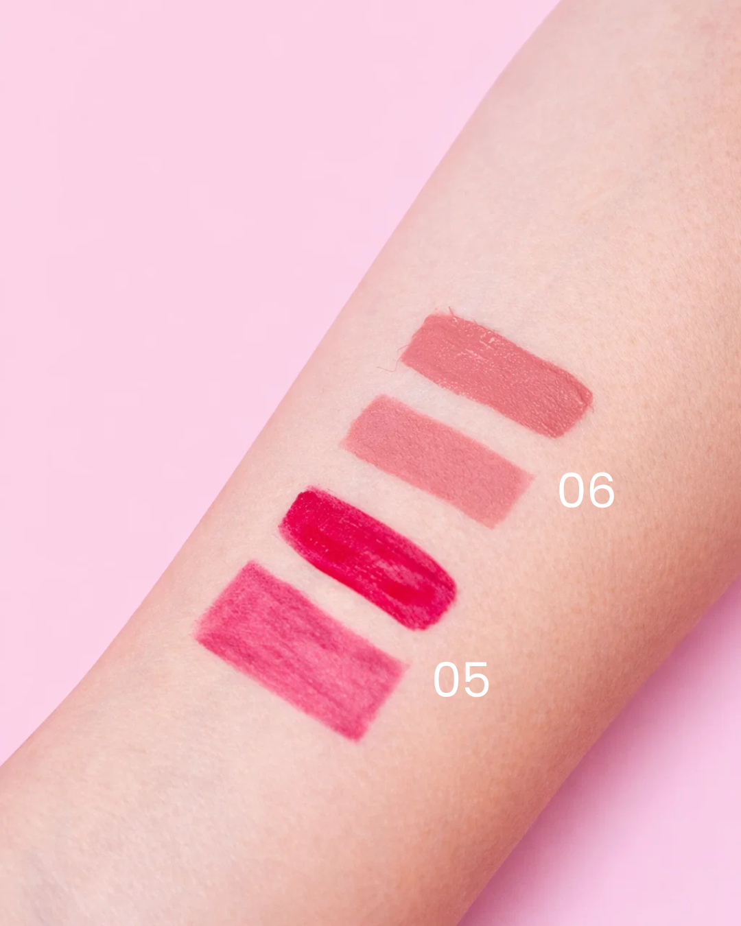 Lip Combo:  Delineador + Labial 2 en 1 Romantic Bird